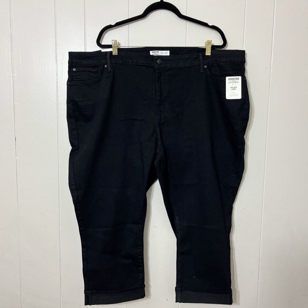 Signature by Levi Strauss Women's Mid Rise Straight Black Jeans Size 28M NWT